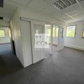 Location de bureau de 70 m² à Bron - 69500 photo - 3