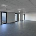 Location de bureau de 122 m² à Crêches-sur-Saône - 71680 photo - 1