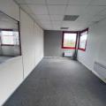 Location de bureau de 167 m² à La Madeleine - 59110 photo - 7