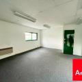 Location de bureau de 53 m² à Le Mée-sur-Seine - 77350 photo - 2