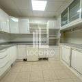 Location de bureau de 170 m² à Marignane - 13700 photo - 4