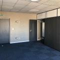 Location de bureau de 228 m² à Marseille 15 - 13015 photo - 3