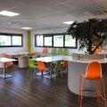 Location de bureau de 2 800 m² à Parçay-Meslay - 37210 photo - 9