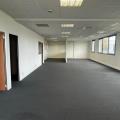 Location de bureau de 390 m² à Petit-Couronne - 76650 photo - 6
