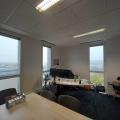 Location de bureau de 246 m² à Pusignan - 69330 photo - 4