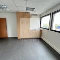 Location de bureau de 334 m² à Rillieux-la-Pape - 69140 photo - 3