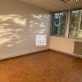Location de bureau de 458 m² à Saint-Priest - 69800 photo - 6