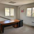 Location de bureau de 200 m² à Salon-de-Provence - 13300 photo - 1