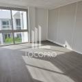 Location de bureau de 479 m² à Vitrolles - 13127 photo - 3