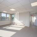 Location de bureau de 380 m² à Vitrolles - 13127 photo - 6