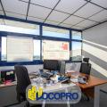 Location de bureau de 198 m² à Vitrolles - 13127 photo - 6