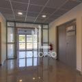 Location de bureau de 258 m² à Vitrolles - 13127 photo - 9