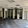 Location de local commercial de 214 m² à Beauvais - 60000 photo - 1