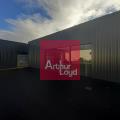 Location de local commercial de 490 m² à Issoire - 63500 photo - 2