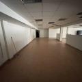 Location de local commercial de 350 m² à La Celle-Saint-Cloud - 78170 photo - 7