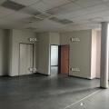 Location de local commercial de 425 m² à Marseille 11 - 13011 photo - 1