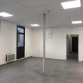 Location d'entrepôt de 6 150 m² à Brebières - 62117 photo - 3