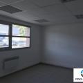 Location d'entrepôt de 246 m² à Chambly - 60230 photo - 2