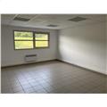 Location d'entrepôt de 635 m² à Chambly - 60230 photo - 3