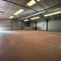 Location d'entrepôt de 380 m² à Le Haillan - 33185 photo - 4