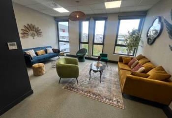 Coworking - Gares Saint-Roch et Sud de France - Tram