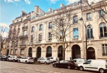 Bureaux opérés - Métro Charles de Gaulle Étoile - Hôtel particulier