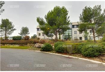 Location bureaux - Parc du Golf, proche commodités  à Aix-en-Provence - 13100
