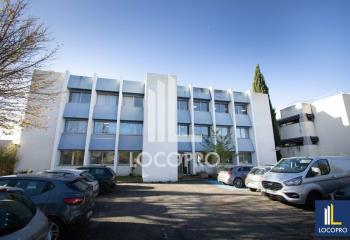 Location bureaux - Zone des Milles, proche autoroutes  à Aix-en-Provence - 13100