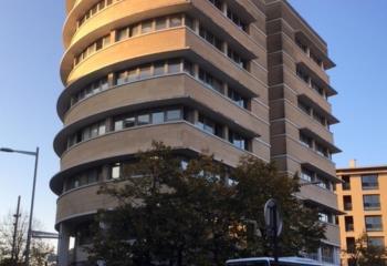 Location bureaux - Proche centre-ville, autoroute A51 et gare TGV  à Aix-en-Provence - 13100