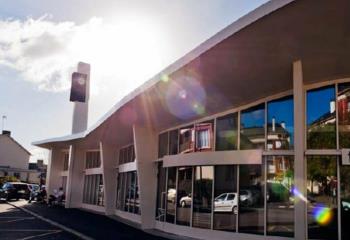 Location bureau - Proche centre-ville et gare SNCF  à Alençon - 61000