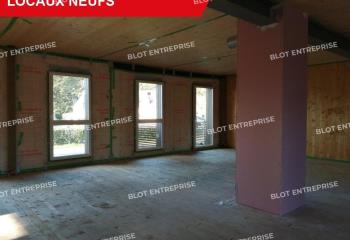 Location bureau - Proximité Vannes, bus et parkings  à Arradon - 56610