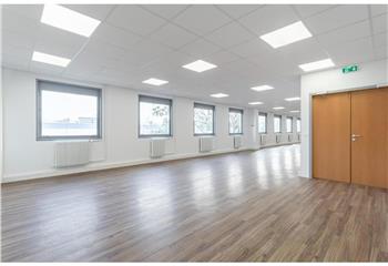 Location bureaux - Zone industrielle