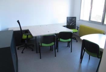 Location bureau - Proche bus, autoroute et A36  à Belfort - 90000