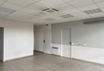 Location bureaux - Proche autoroute A36 et centre-ville  à Belfort - 90000