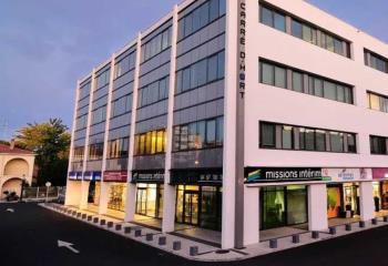 Location bureaux - Proche commerces, autoroutes A75 et A9  à Béziers - 34500
