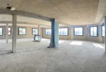 Location bureaux - Proche rocade, autoroute A75 et bus  à Béziers - 34500
