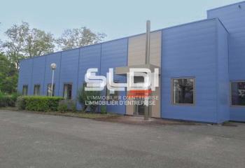 Location bureaux - Proche Aéroport Saint-Exupéry et autoroute A42  à Blyes - 01150
