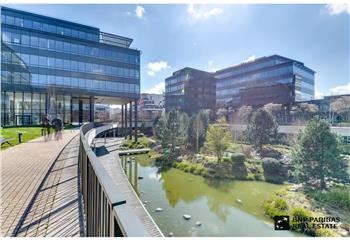 Bureaux à louer à - Belles prestations  à Bois-Colombes - 92270