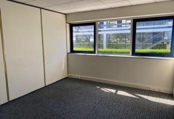 Bureaux à louer - Proche boulevards, rocade et Tram C