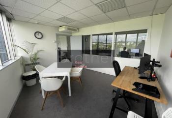 Location bureaux au pied du nouveau pont Simone Veil