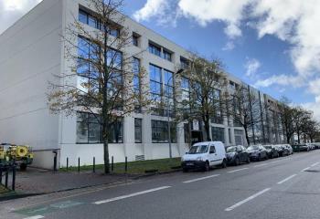 Location bureaux - Proche tramway et centre-ville
