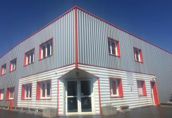 Location bureaux - Proche bus lignes 36, 88 et E8  à Bouguenais - 44340