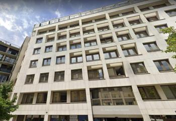 Location bureaux - Proche métro Porte de Saint-Cloud  à Boulogne-Billancourt - 92100