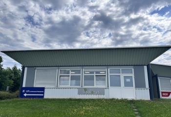 Location bureaux - Proche autoroutes A39 et A40