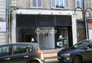 Bureaux à la location sur axe passant au centre ville de