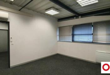A louer bureaux (77170)  à Brie-Comte-Robert - 77170