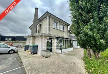 Location bureaux - Proche N104 et N19  à Brie-Comte-Robert - 77170