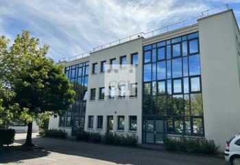 Location bureau - Parc Les Citadelles, bus 78 et tram T2  à Bron - 69500