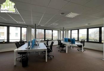 Location bureaux - Proche Stade d'Ornano, Bus Twisto Ligne 8  à Caen - 14000