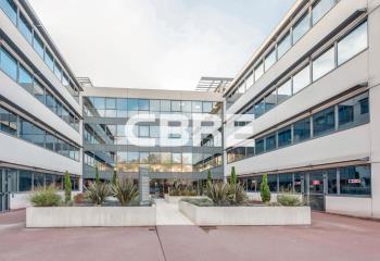 Location bureaux - Proche échangeur TEO et grands axes  à Caluire-et-Cuire - 69300
